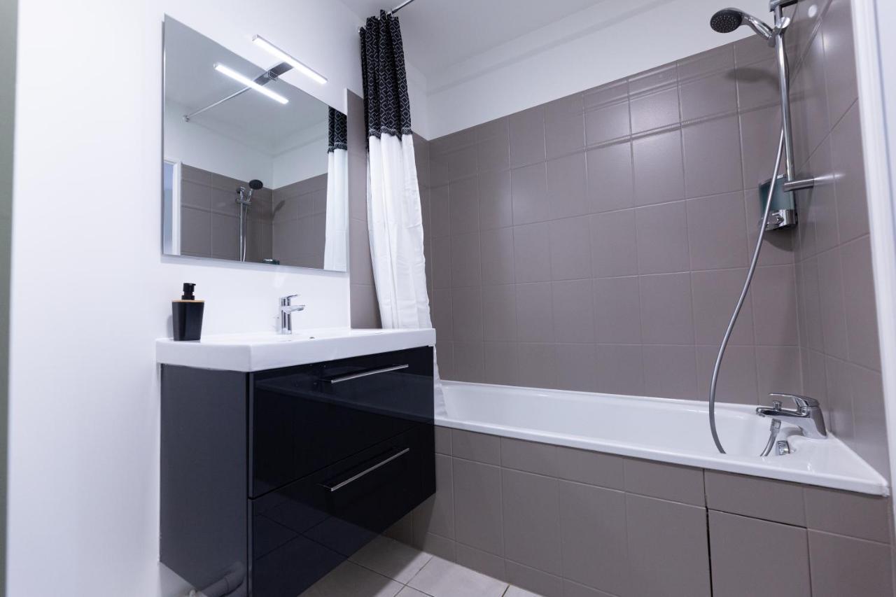 Modern Suite Disneyland Paris 塞里斯 外观 照片